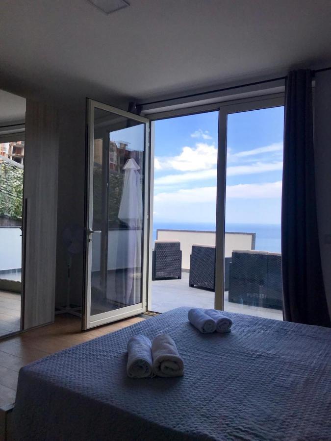 Luxury Suite Terrazze E Vista Mare Taormina Exterior photo